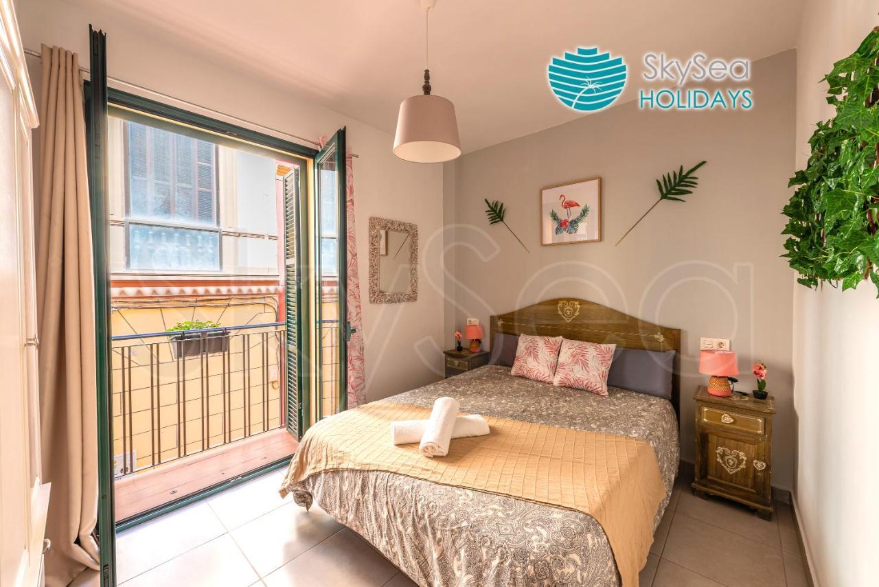 Skysea Holidays City Center Suites مالقة المظهر الخارجي الصورة