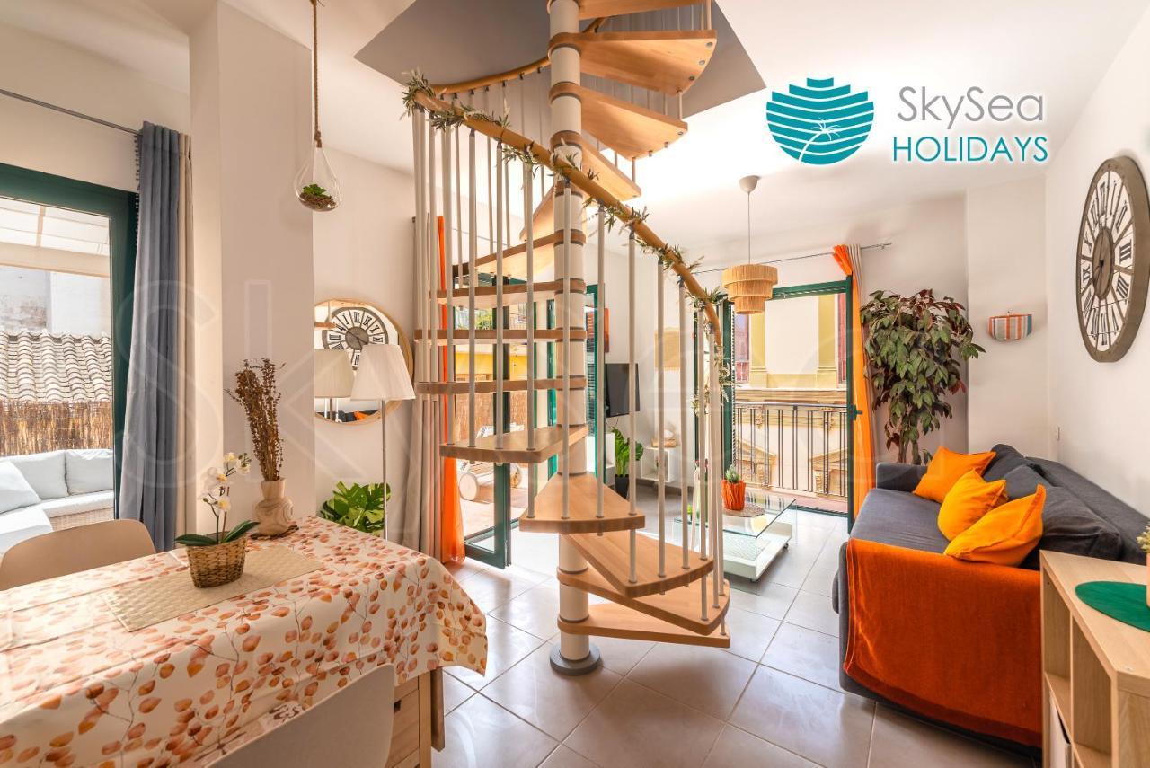 Skysea Holidays City Center Suites مالقة المظهر الخارجي الصورة