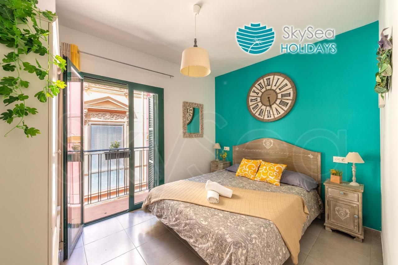 Skysea Holidays City Center Suites مالقة المظهر الخارجي الصورة