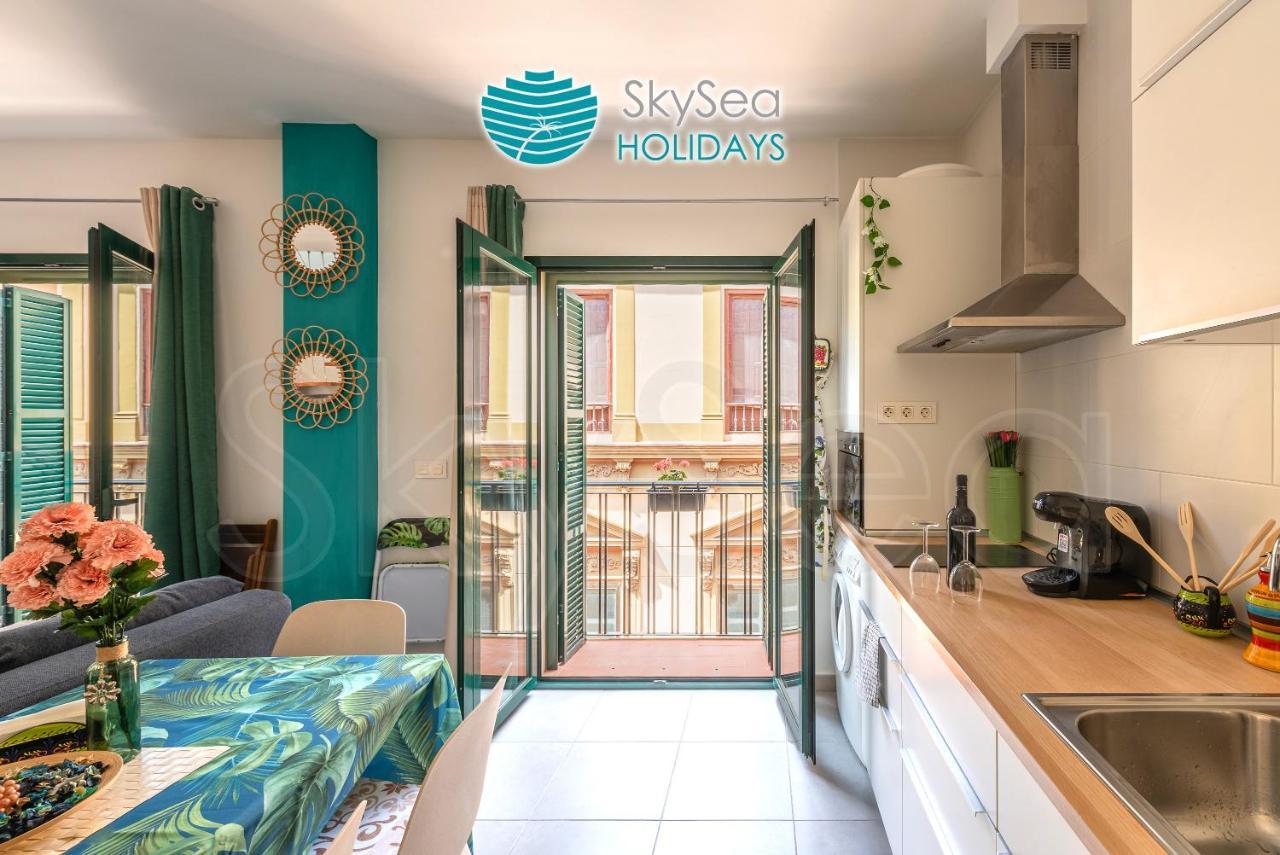 Skysea Holidays City Center Suites مالقة المظهر الخارجي الصورة