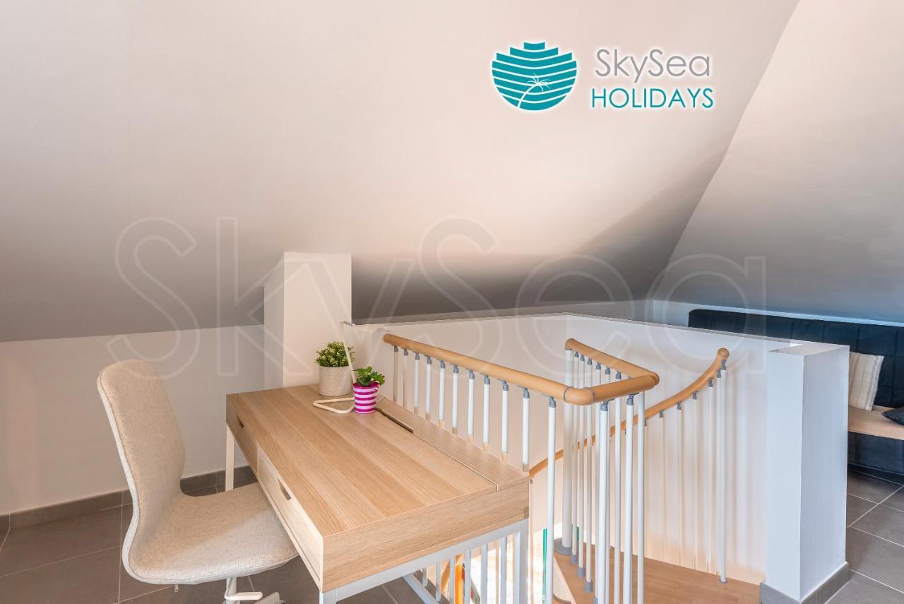 Skysea Holidays City Center Suites مالقة المظهر الخارجي الصورة