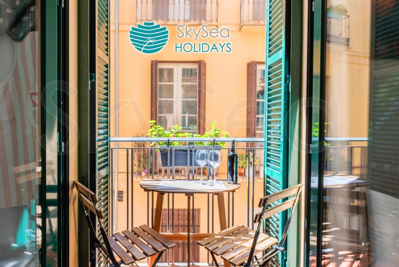 Skysea Holidays City Center Suites مالقة المظهر الخارجي الصورة