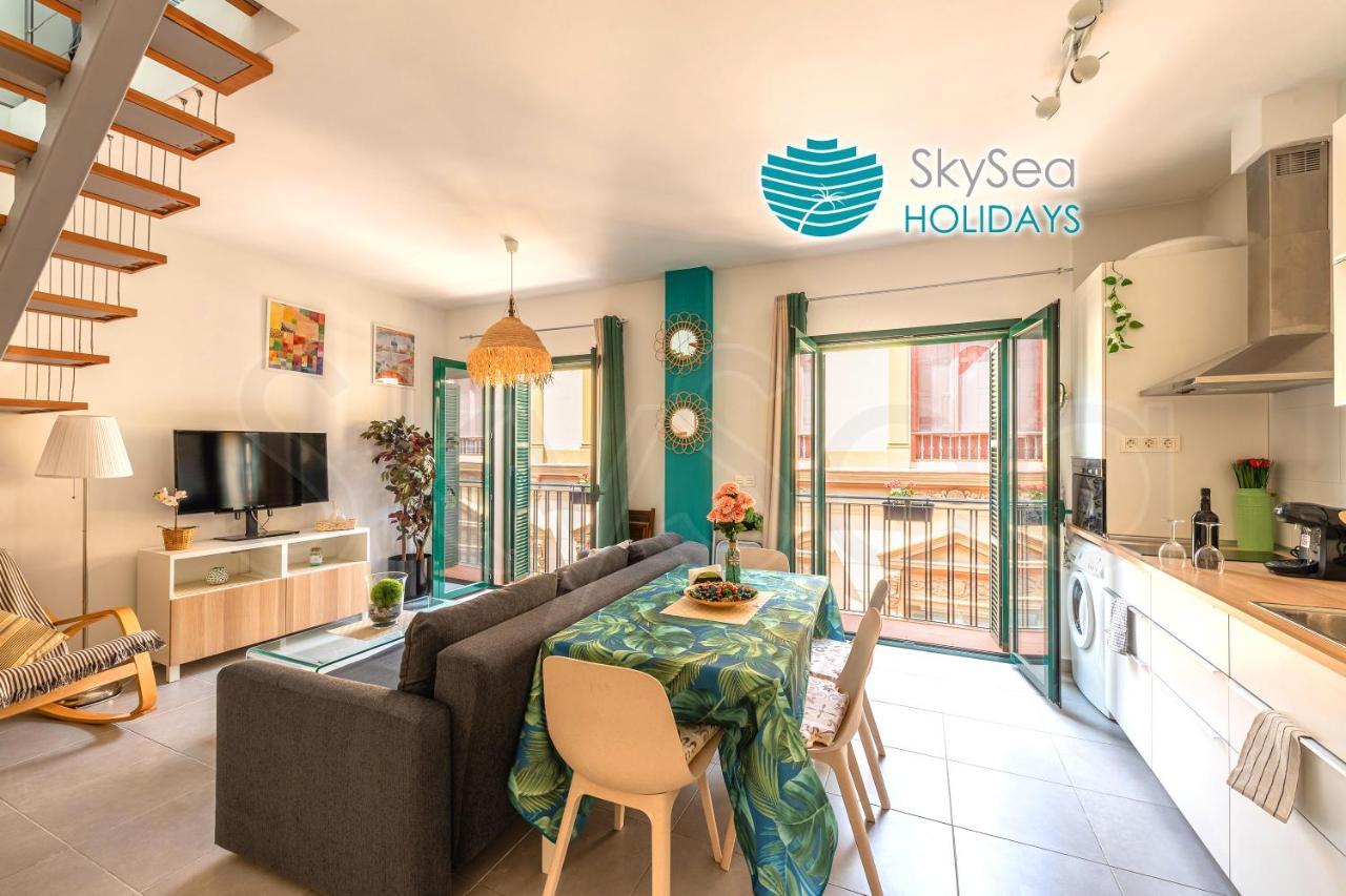 Skysea Holidays City Center Suites مالقة المظهر الخارجي الصورة